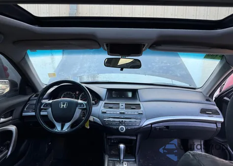 2008 Honda Accord Exl z USA, uszkodzony, nr VIN 1HGCS22848A007689